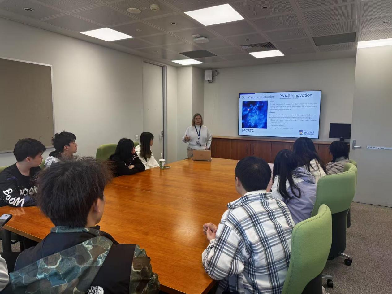 微信图片_2025-08-11_225054_232